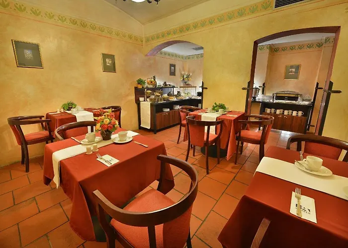 Ea Hotel Jeleni Dvur Prague Castle
